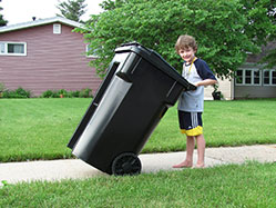 Features and benefits of classified plastic trash cans